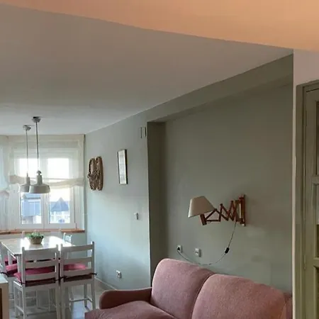 Apartamento Ameto En La Plaza Pradollano